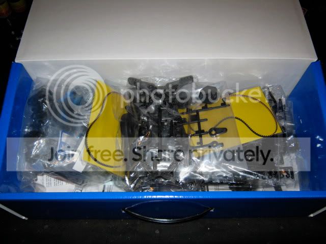 DB01_R box open Pictures, Images and Photos