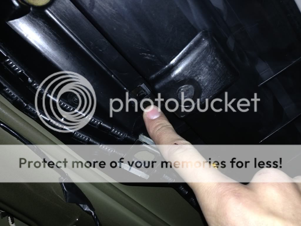 2012 Ford Focus Sunroof Drain Location