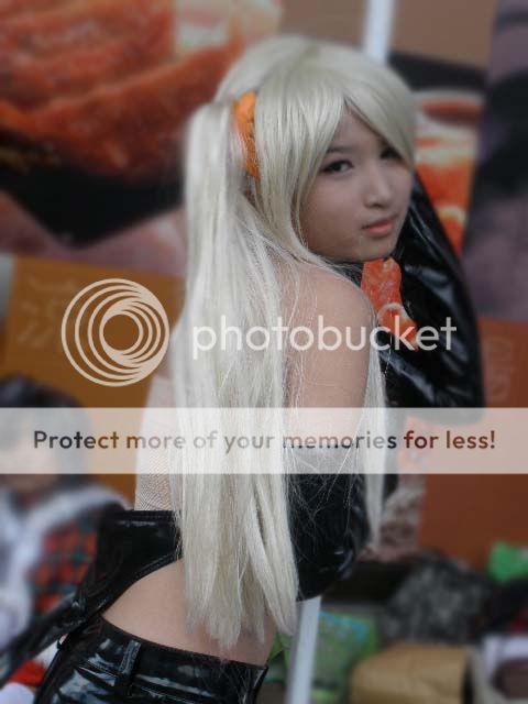 http://s900.photobucket.com/albums/ac210/I-ya/?action=view¤t=PC190062.jpg