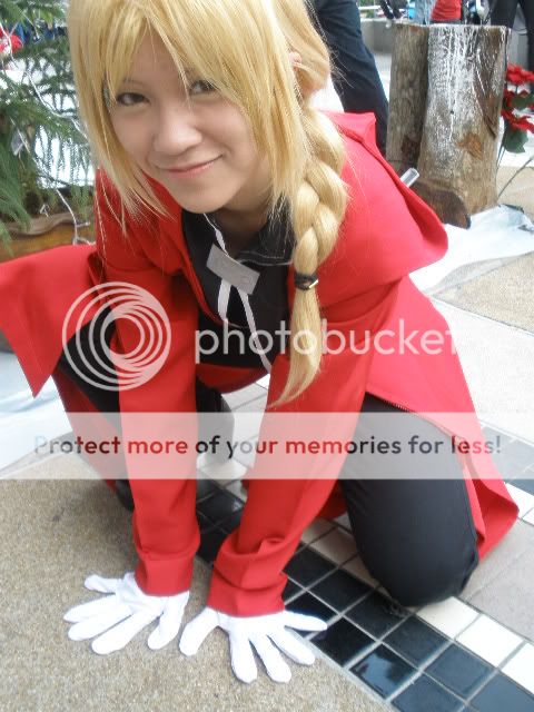http://s900.photobucket.com/albums/ac210/I-ya/?action=view¤t=PC190089.jpg