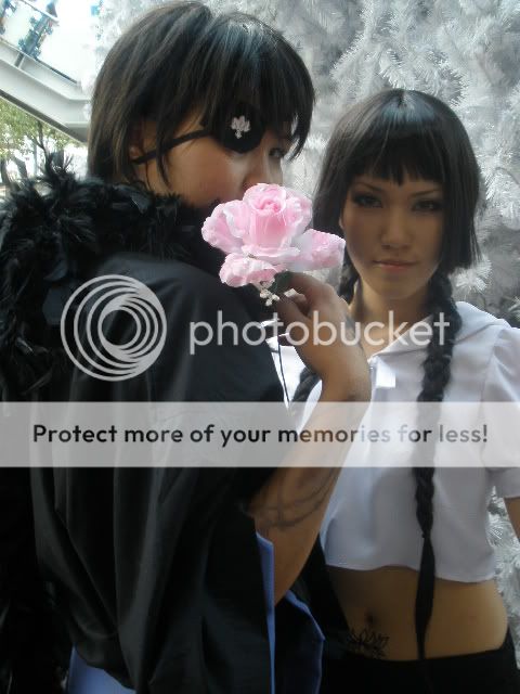 http://s900.photobucket.com/albums/ac210/I-ya/?action=view¤t=PC190138.jpg
