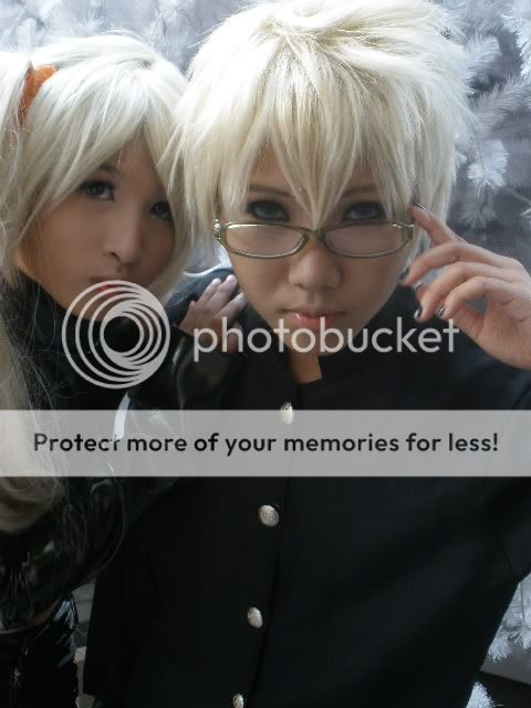 http://s900.photobucket.com/albums/ac210/I-ya/?action=view¤t=PC190143.jpg