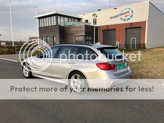 BMW_2_zpsmctfuton.jpg